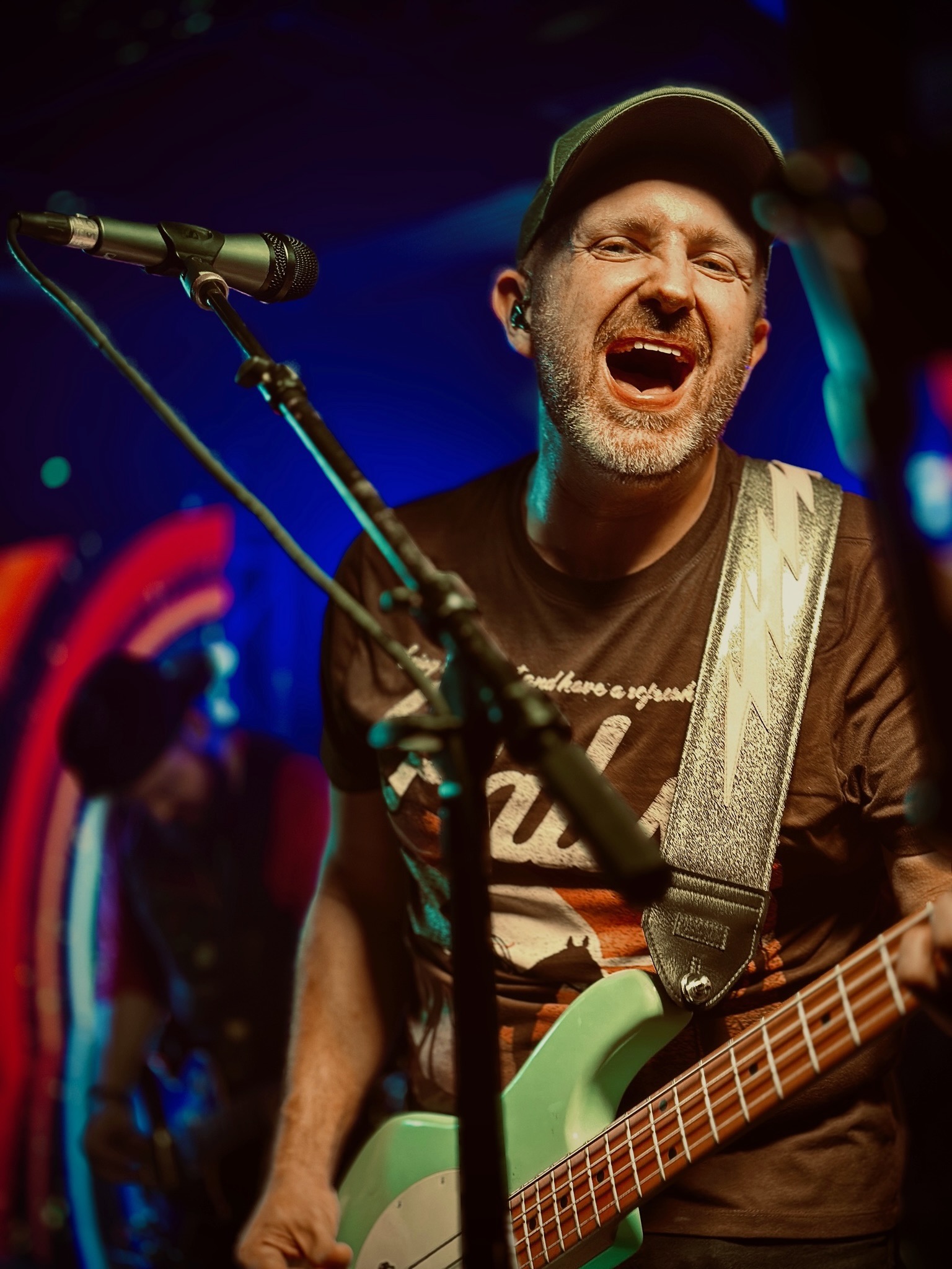Turtle Smash – bassist